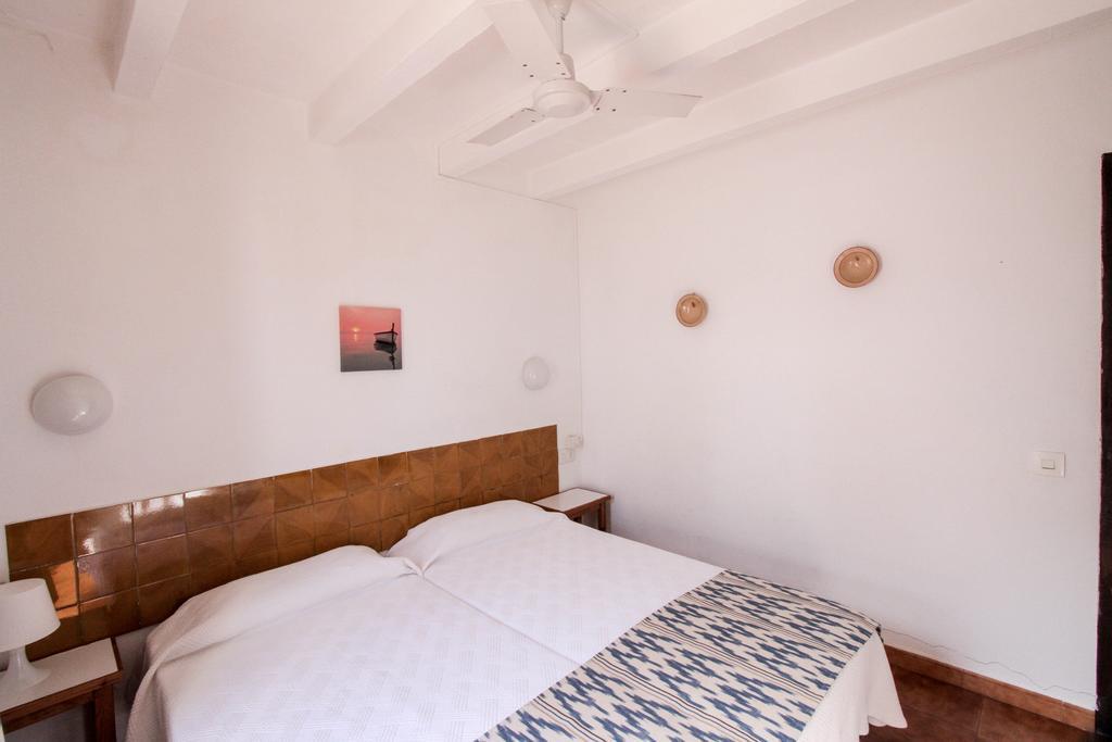 Apartamentos Sa Cala Cala Morell Dış mekan fotoğraf